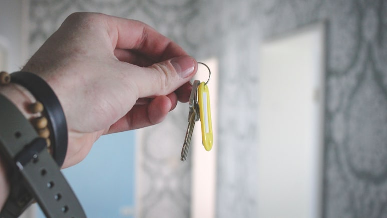 Gen Z Tenant Claps Back At Landlord's Late Fee With Excel Spreadsheet: 'Documented Every Repair Request'