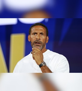 "Ask for Forgiveness": Rio Ferdinand Explodes At Portugal Boss Jorge Jesus Over Cristiano Ronaldo Treatment