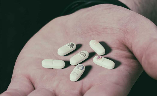 नई दवा से शराब की लत और डिप्रेशन के इलाज में मिल सकती है मदद