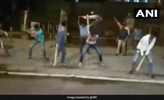 In Protest Against Mumbai Potholes, Raj Thackeray's Party Men Damage Road