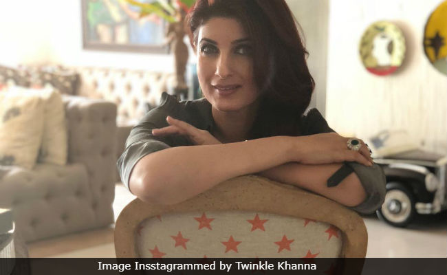 Twinkle Khanna Asks Fans To Spot Stars In This Pic, 'There's One, It's You,' Says The Internet