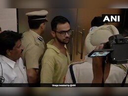 दिल्ली दंगा के आरोपी उमर खालिद को नहीं मिली राहत, अदालत ने जमानत याचिका कर दी खारिज दिल्ली दंगा के आरोपी उमर खालिद को नहीं मिली राहत, अदालत ने जमानत याचिका कर दी खारिज