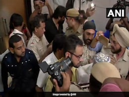 Passerby, Shopkeepers Recount Gun Attack On Umar Khalid Near Parliament Passerby, Shopkeepers Recount Gun Attack On Umar Khalid Near Parliament