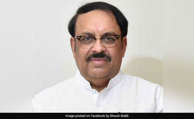 BJP MP Demands Probe Into Mushrooming Of Fake Travel Agencies In Punjab