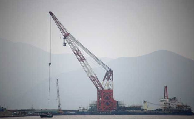 As Trade Spat Intensifies, Chinese Company Suspends US Crude Oil Imports