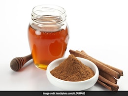 शहद में चुटकीभर दालचीनी पाउडर मिलाकर करें सेवन, अल्सर, मुंहासे और अर्थराइटिस में मदद के साथ मिलेंगे 5 जबरदस्त फायदे! शहद में चुटकीभर दालचीनी पाउडर मिलाकर करें सेवन, अल्सर, मुंहासे और अर्थराइटिस में मदद के साथ मिलेंगे 5 जबरदस्त फायदे!