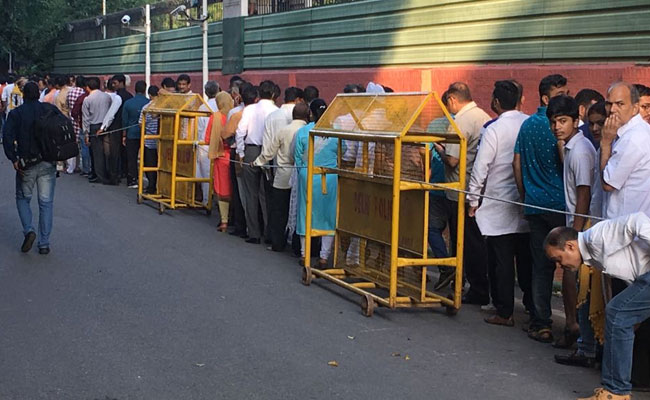 Man Who Met Atal Bihari Vajpayee In 1984 Travels 500 Km To See Him