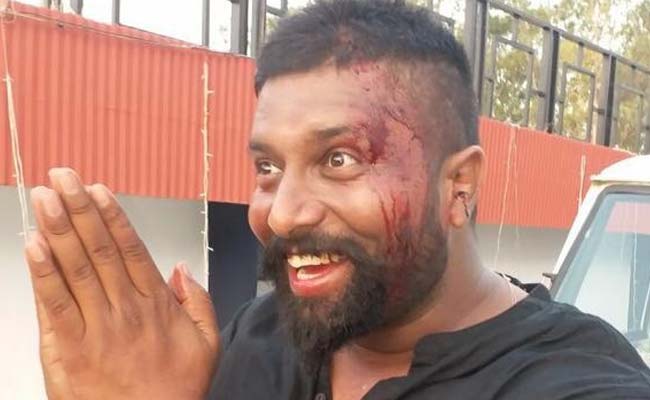 खौफनाक लुक में दिखा ये विलेन, भोजपुरी फिल्म 'सनकी दरोगा' में मचाएगा तबाही