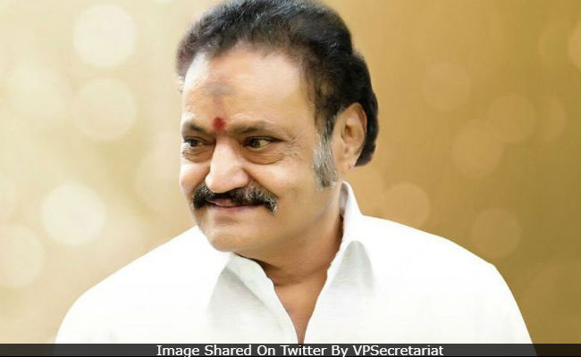 Hospital Workers Suspended For Taking Selfie With N Harikrishna's Body