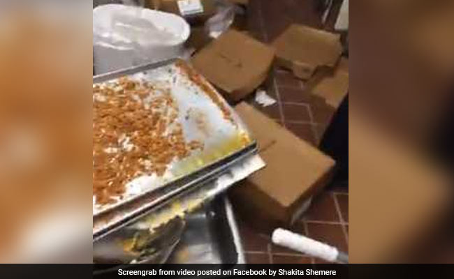 रेस्‍टोरेंट में काम करने वाली लड़की ने किचन की गंदगी का किया FB LIVE, मालिक ने ऐसे लिया बदला