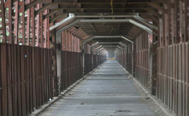 Rail Traffic Suspended Again On Yamuna Bridge, 2 Trains Cancelled