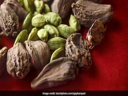 Cardamom Benefits, Side Effects: पढ़ें इलायची के 6 फायदे और नुकसान Cardamom Benefits, Side Effects: पढ़ें इलायची के 6 फायदे और नुकसान