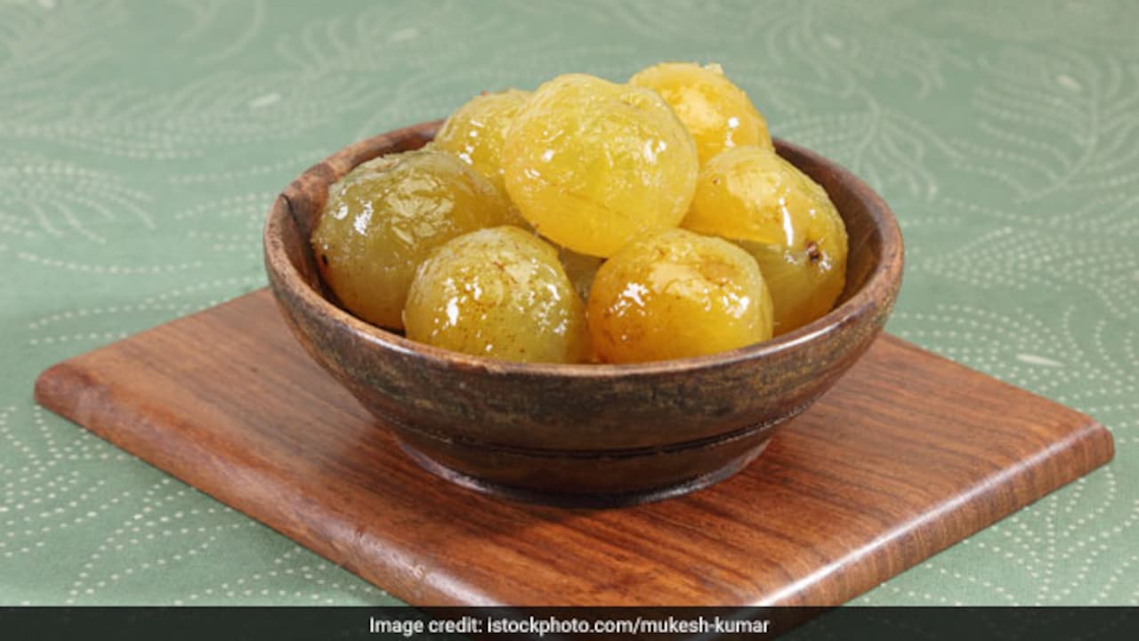 आंवला मुरब्बा बनाने में होती है दिक्कत? Nisha Madhulika की ये आसान ट्रिक कर देगी काम आसान