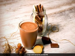 Protein Shake Or Milk Chocolate: Which Post-Workout Drink Should You Pick? Protein Shake Or Milk Chocolate: Which Post-Workout Drink Should You Pick?