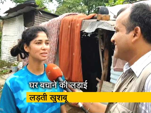 भारतीय हॉकी टीम की गोलकीपर झुग्गी में रहने को मजबूर