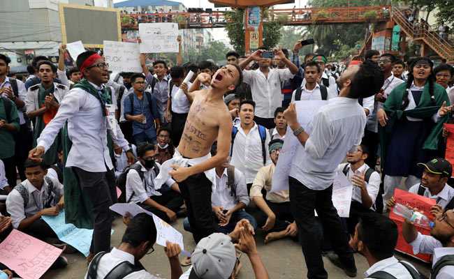 Bangladesh Police Use Tear Gas To Disperse Protesting Students