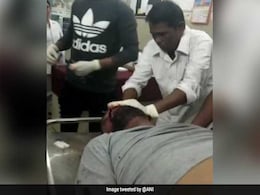 Sweeper Seen In Video Giving Stitches In Gujarat Hospital, Doctors Watch Sweeper Seen In Video Giving Stitches In Gujarat Hospital, Doctors Watch
