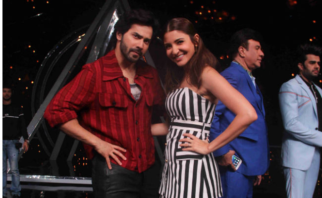 How Much 'Crazy Fun' Are Varun Dhawan And Anushka Sharma Having Promoting <I>Sui Dhaaga</I>? This Much