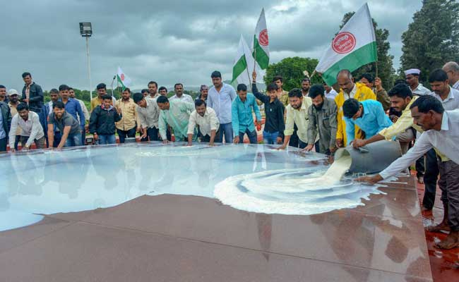 In Maharashtra, Milk Farmers Protest; Supply Badly Hit