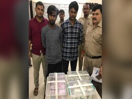 एटीएम में कैश जमा करने में हेराफेरी, SIS कंपनी के 2 कर्मचारी गिरफ्तार एटीएम में कैश जमा करने में हेराफेरी, SIS कंपनी के 2 कर्मचारी गिरफ्तार