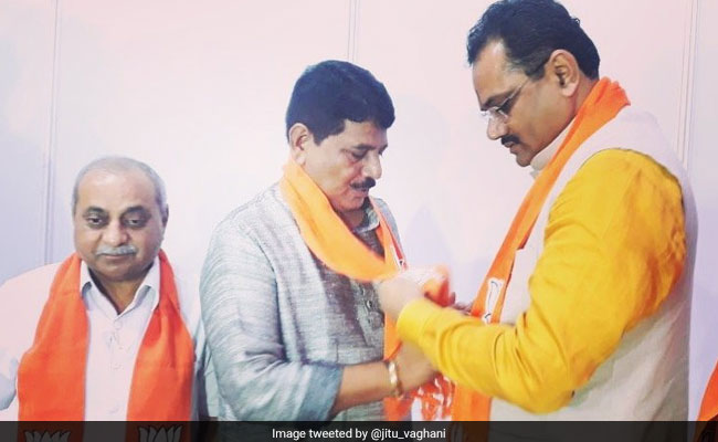 Three Months After He Joined BJP, Mahendrasinh Vaghela Quits