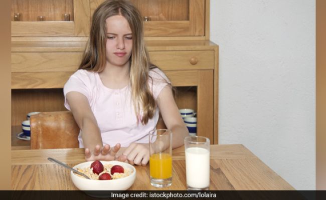How Eating Disorder Is Linked To Brain: 5 Home Remedies For Anorexia