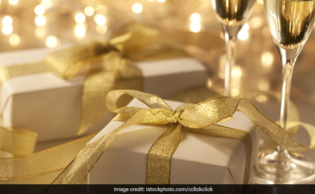 3 Offbeat Ideas For A Wedding Present For The Friend About To Get Married