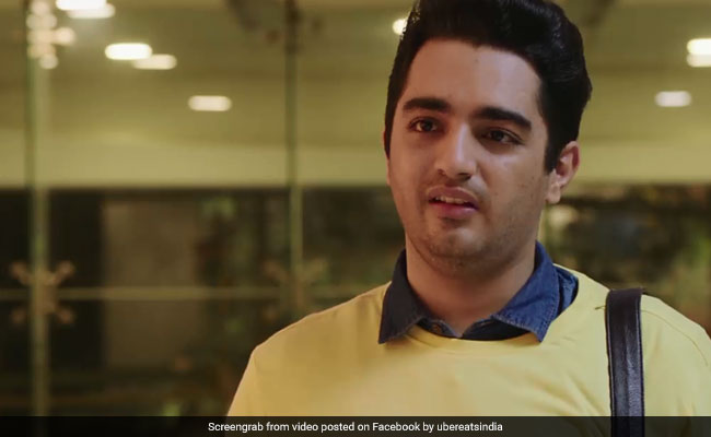 Here's Why This Ad Is Making All '90s Kids Nostalgic