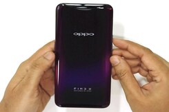 Oppo Find X Unboxing: Hands-on With Oppo's Latest Flagship With Hidden Cameras Oppo Find X Unboxing: Hands-on With Oppo's Latest Flagship With Hidden Cameras