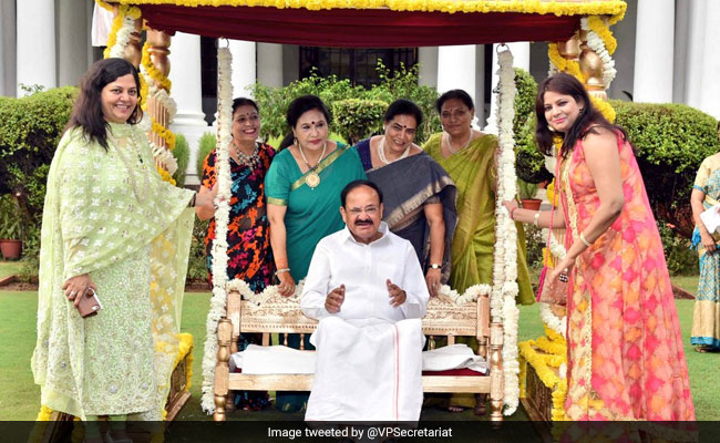 Hariyali Teej: Vice President M Venkaiah Naidu Celebrates Teej In Delhi