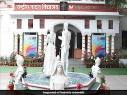 NSD Admission: थिएटर में दिलचस्पी रखने वालों के लिए नेशनल स्कूल ऑफ ड्रामा में इस कोर्स में हो रहा है एडमिशन NSD Admission: थिएटर में दिलचस्पी रखने वालों के लिए नेशनल स्कूल ऑफ ड्रामा में इस कोर्स में हो रहा है एडमिशन