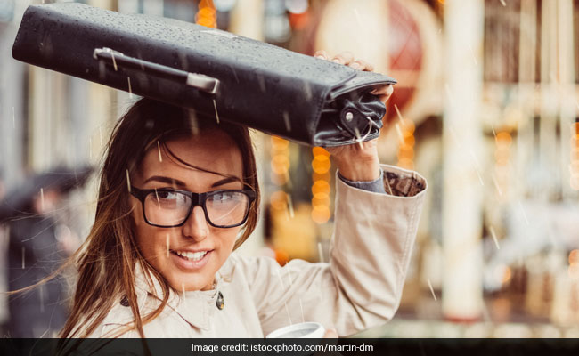 4 Monsoon Beauty Problems That Every Girl Experiences At Some Point