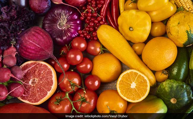 Rainbow diet includes consumption of colourful fruits and vegetables