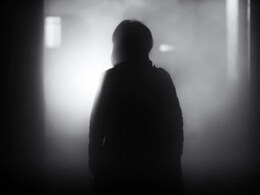 प्रशिक्षणार्थी महिला अधिकाऱ्याचा विनयभंग,नेत्याविरोधात गुन्हा दाखल प्रशिक्षणार्थी महिला अधिकाऱ्याचा विनयभंग,नेत्याविरोधात गुन्हा दाखल