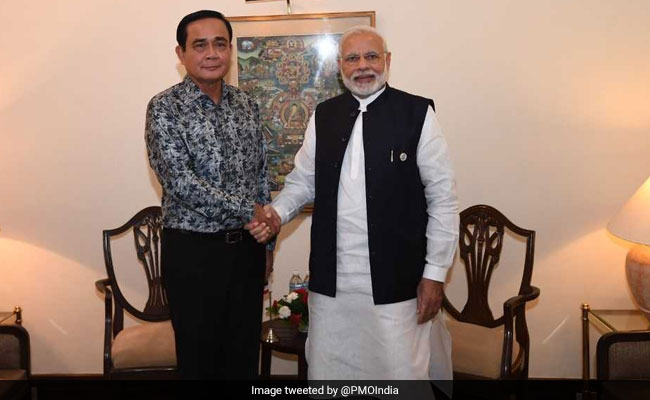 PM Modi Meets Thailand PM Prayut Chan-o-cha At BIMSTEC Summit