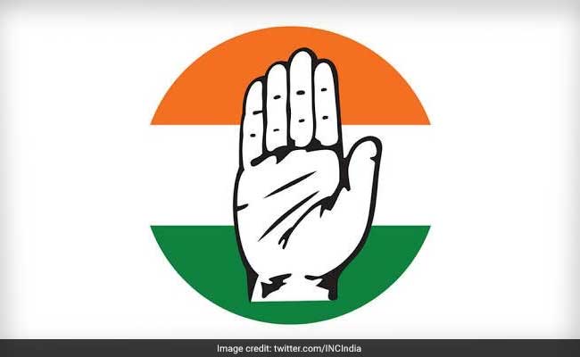 उर्मिला मातोंडकर के बाद महाराष्ट्र में कांग्रेस को दूसरा झटका, अब इस नेता ने पार्टी से दिया इस्तीफा