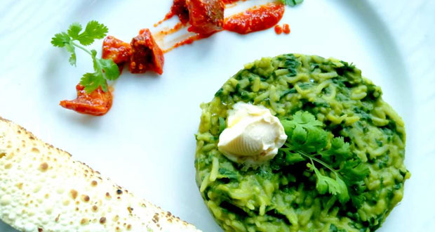 Get A Healthy Fix Of Proteins In This Palak Dal Khichdi (Recipe Inside)