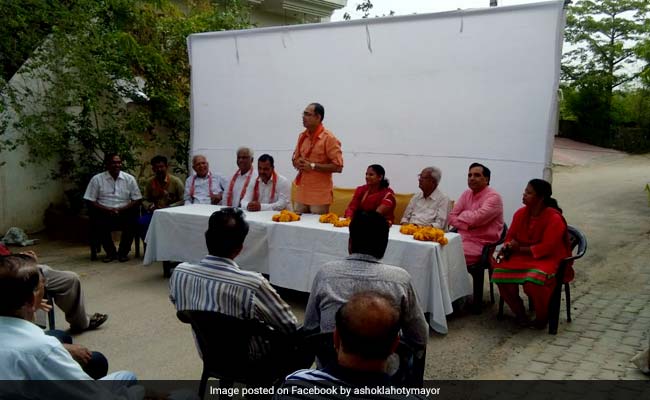 Why A Municipal Councillor In Jaipur Was The "<i>Dulha</i>" In Protest