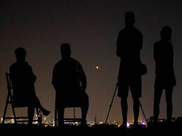 Chandra Grahan 2019: यहां नजर आएगा Super Wolf Blood Moon, जानें खास बातें Chandra Grahan 2019: यहां नजर आएगा Super Wolf Blood Moon, जानें खास बातें