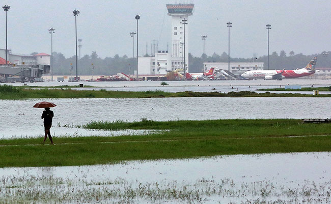 Telangana Government Dispatches 100 Tonnes Of Food To Flood-Hit Kerala