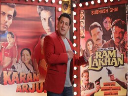 Bigg Boss 12: दूसरे प्रोमो में सलमान खान का ऐसा होगा अंदाज, यूं 'विचित्र जोड़ी' मचाएंगी तहलका Bigg Boss 12: दूसरे प्रोमो में सलमान खान का ऐसा होगा अंदाज, यूं 'विचित्र जोड़ी' मचाएंगी तहलका