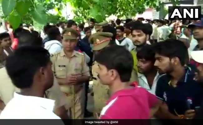 उत्तर प्रदेश के औरैया में दो साधुओं की पीट-पीट कर कथित हत्या, 1 की हालत गंभीर