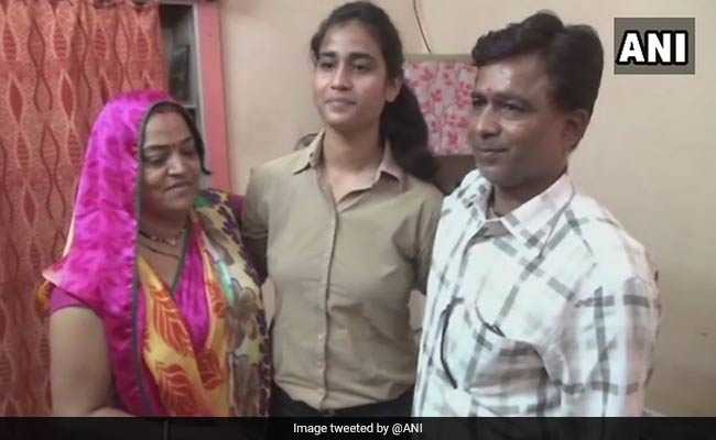 चाय बेचने वाले की बेटी अब भरेगी हौसलों की उड़ान, अब भारतीय वायुसेना में उड़ाएगी लड़ाकू विमान