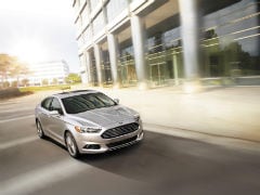 Ford Recalls 550,000 Units Of Fusion And Escape SUV In North America