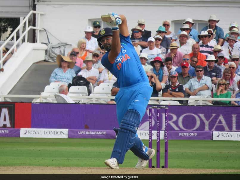 IND vs ENG 1st ODI : टीम इंडिया 8 विकेट से जीती, कुलदीप के 6 विकेट के बाद रोहित शर्मा ने जड़ा शतक