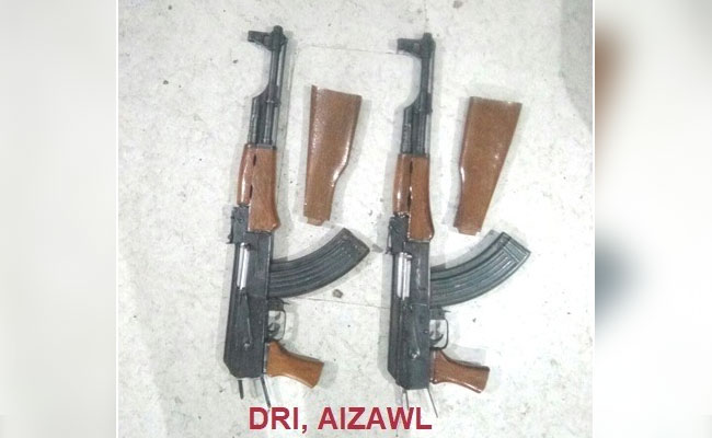 DRI ने म्यांमार से अवैध तरीके से AK-47 लाने वाले रैकेट का किया भंडाफोड़