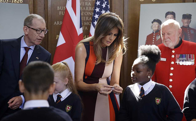 As Trump Tears Up Ties In UK, Melania Makes Paper Flowers