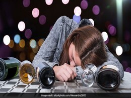Want To Control Your Drinking In 2019? This Short And Simple New Year Resolution Can Help You! Want To Control Your Drinking In 2019? This Short And Simple New Year Resolution Can Help You!