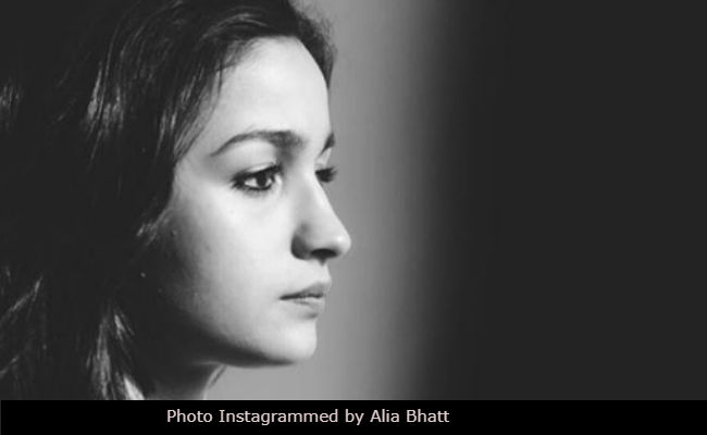 Alia Bhatt's Guide To Deal With 'Bad Situations' In Bollywood