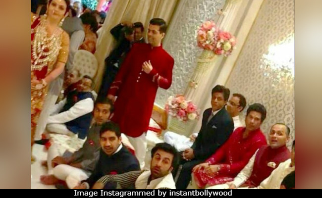 Throwback: Shah Rukh Khan To Sachin Tendulkar, Spot The Celebs In This Star-Studded Ambani Party Pic, Now Viral